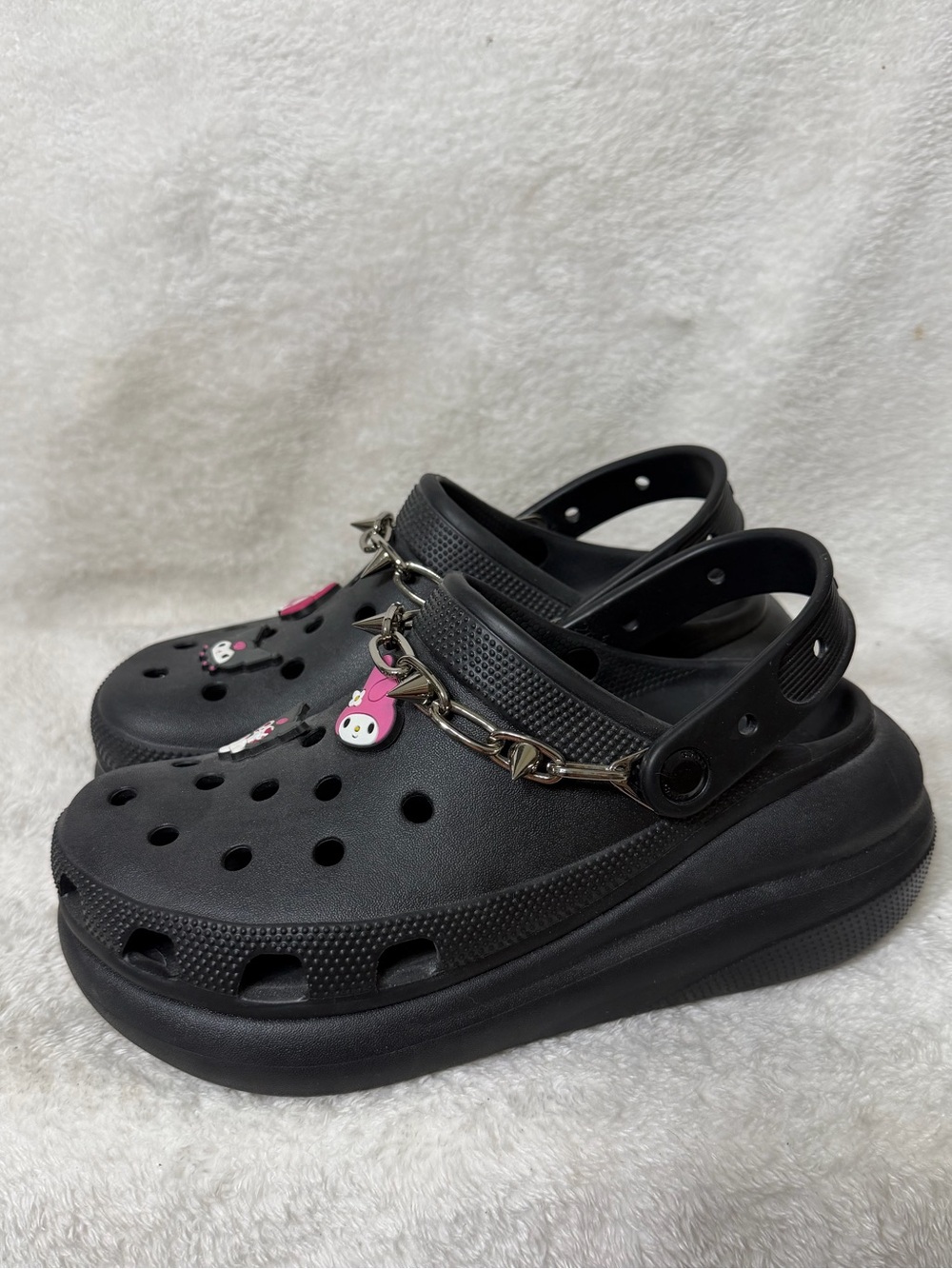 Crocs Classic Crush Clog Black Sanrio And Chain Croc Charms Platforms Size 9